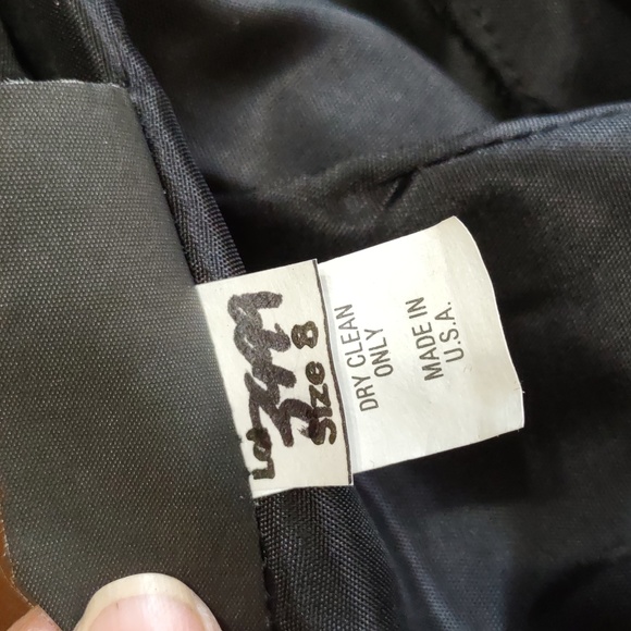 Late Edition Ltd Petite Velvet V Back Dress - Picture 7 of 8